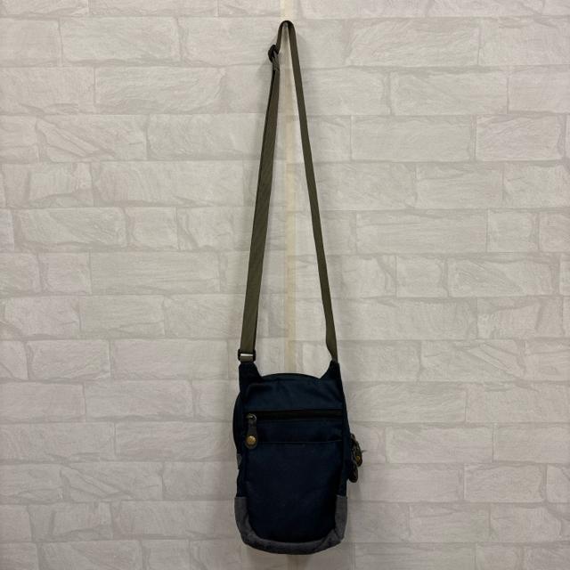 即決 CHUMS チャムス ショルダーバッグ < ブランド 即決 CHUMS チャムス ショルダーバッグ < ブランドの