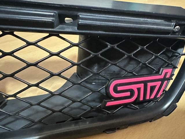 (美品)スバル STIインプレッサ 純正フロントグリル左のみ91121FE290VW < ホビー (美品)スバル STIインプレッサ 純正フロントグリル左のみ91121FE290VW < ホビーの