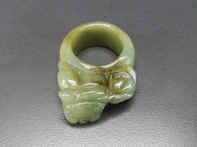 一点物ひすい本翡翠天然石指輪ヒキュウ手彫りサムリング約21号U0651Za < 男性アクセサリー/時計 一点物ひすい本翡翠天然石指輪ヒキュウ手彫りサムリング約21号U0651Za < 男性アクセサリー/時計の