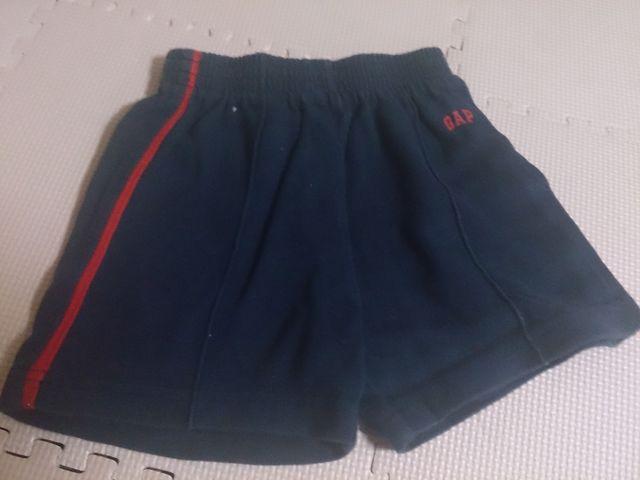 baby GAP 6-12  70〜80 ネイビー半ズボン < キッズ/ベビー  baby GAP 6-12  70〜80 ネイビー半ズボン  < キッズ/ベビーの