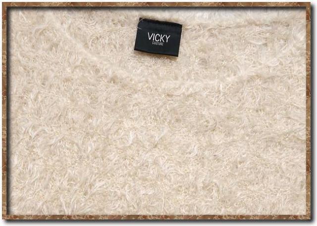 ビッキークチュール ラメ入りパイルニット オフホワイト < ブランド  ビッキークチュール ラメ入りパイルニット オフホワイト < ブランドの