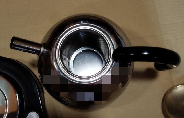 ペリー 保温トレー&ティーポット ストレーナー付き 日本製 未使用品 < 家電/AV  ペリー 保温トレー&ティーポット ストレーナー付き 日本製 未使用品 < 家電/AVの