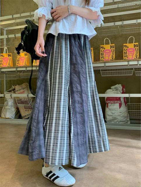 裏地付き チェック柄 ロングスカート フレア 配色 グレー系 大きいサイズ < 女性ファッション 裏地付き チェック柄 ロングスカート フレア 配色 グレー系 大きいサイズ < 女性ファッションの