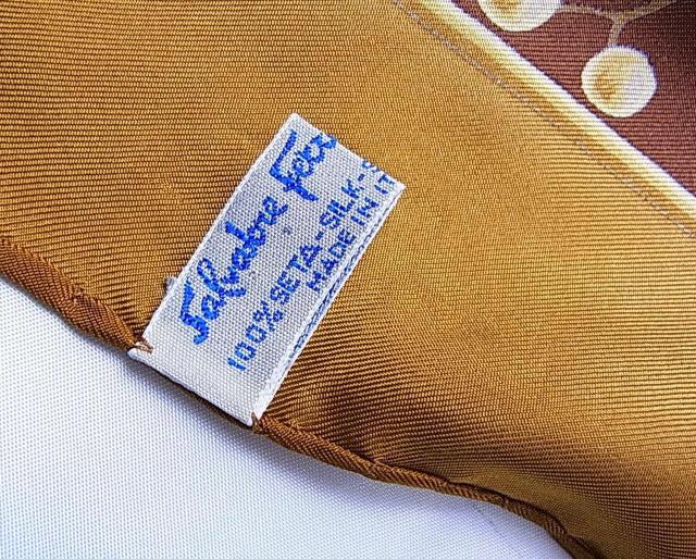 500~X^KiiSalvatore Ferragamo T@g[tFKVN唻XJ[t85~85cm^Ȃj  uh 