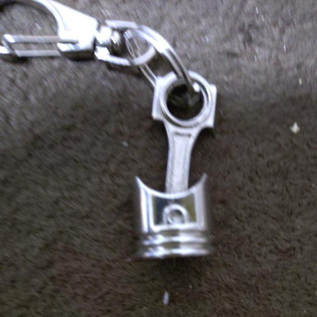 キーホルダー ピストンミニチュア < ホビー キーホルダー ピストンミニチュア < ホビーの