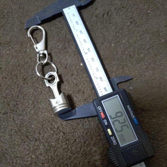 キーホルダー ピストンミニチュア < ホビー キーホルダー ピストンミニチュア < ホビーの
