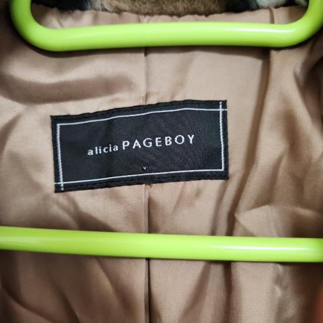 alicia PAGEBOY フラワープリント ファーコート花柄値下げ不可 < ブランド  alicia PAGEBOY フラワープリント ファーコート花柄値下げ不可 < ブランドの