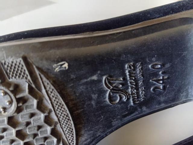  pvX  @ fB[X@24.0@ ubN @@~́@@ ~cE}  t@bV 