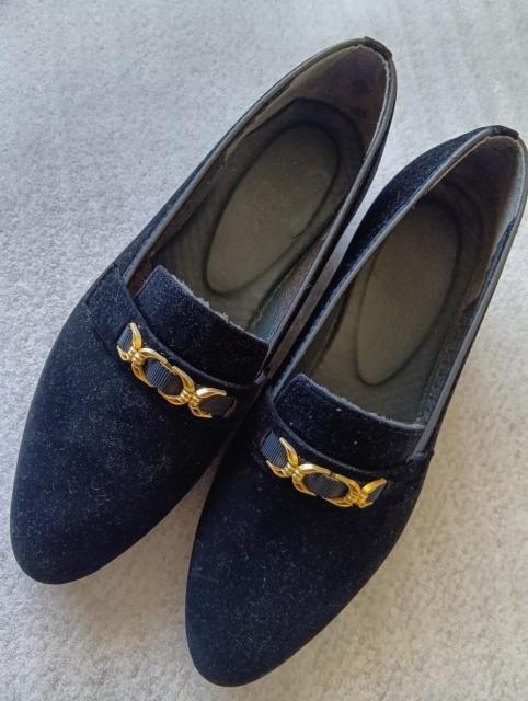  pvX  @ fB[X@24.0@ ubN @@~́@@ ~cE}  t@bV 