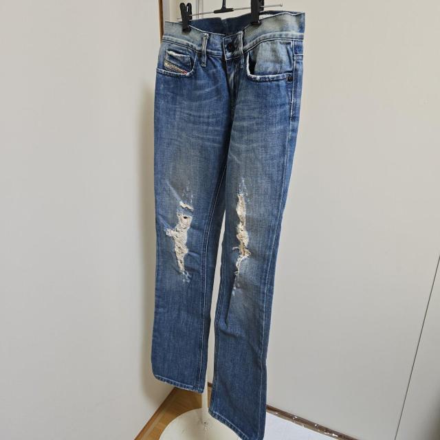 DIESEL�@�f�B�[�[���@�_���[�W�f�j���p���c �_�[�N�u���[�@27  �� �u�����h�� 