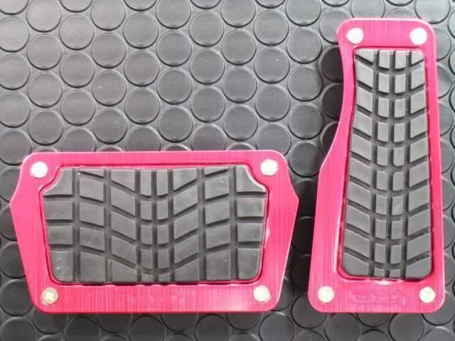 メタリックペダルゴム付きAT用レッド < 自動車/バイク メタリックペダルゴム付きAT用レッド < 自動車/バイク