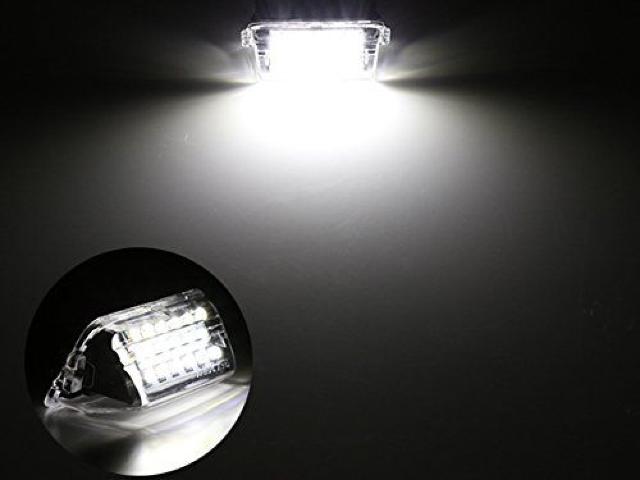 トヨタ LED  ナンバー灯 NHP10 アクア / 130系 ヴィッツ < 自動車/バイク トヨタ LED  ナンバー灯 NHP10 アクア / 130系 ヴィッツ < 自動車/バイク