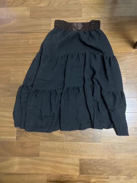 新品タグ無し 黒のロングスカート Lサイズ < 女性ファッション  新品タグ無し 黒のロングスカート Lサイズ  < 女性ファッションの