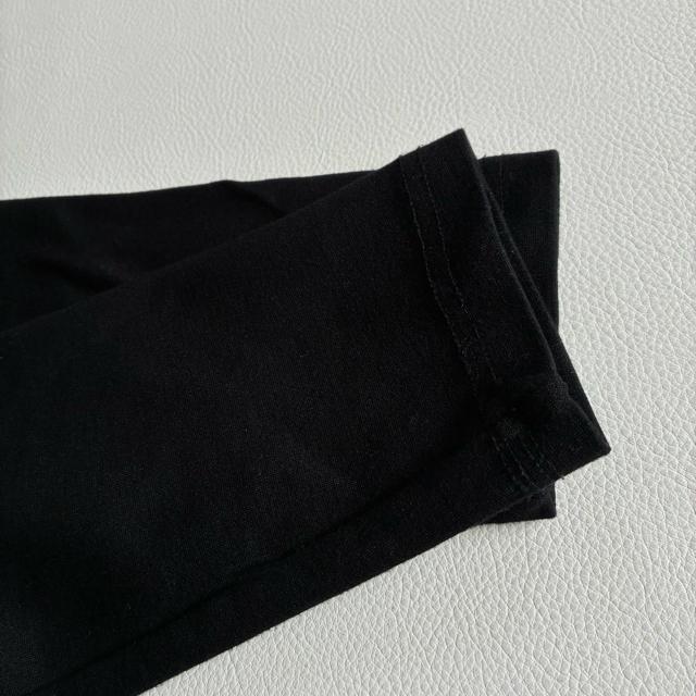 ◆美品◆33℃◆プリーツ使いスウェットロングワンピース◆黒ブラック◆マキシ丈◆ < 女性ファッション ◆美品◆33℃◆プリーツ使いスウェットロングワンピース◆黒ブラック◆マキシ丈◆ < 女性ファッションの