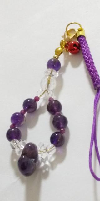 *.゜。:+*.゜アメジストの勾玉とルビーのストラップ*.゜。:+*.゜。:+*. < ペット/手芸/園芸 *.゜。:+*.゜アメジストの勾玉とルビーのストラップ*.゜。:+*.゜。:+*. < ペット/手芸/園芸の