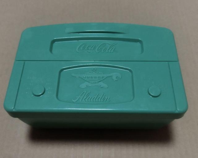 アラジン コカコーラ グリーン オーブン型 ランチボックス フードコンテナ < インテリア/ライフ  アラジン コカコーラ グリーン オーブン型 ランチボックス フードコンテナ  < インテリア/ライフの