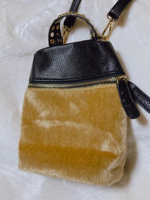 2way ファー フェイクレザー スタッツ ショルダーバッグ ハンドバッグ N2m < 女性ファッション  2way ファー フェイクレザー スタッツ ショルダーバッグ ハンドバッグ N2m < 女性ファッションの