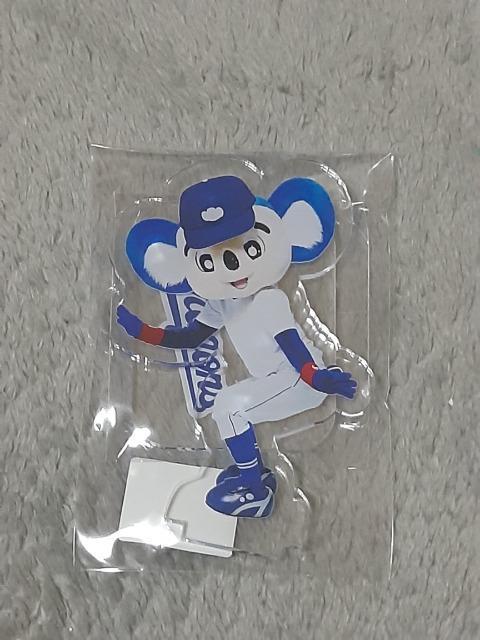中日ドラゴンズ ディナーショー限定ドアラアクリルスタンド < レジャー/スポーツ  中日ドラゴンズ ディナーショー限定ドアラアクリルスタンド  < レジャー/スポーツの