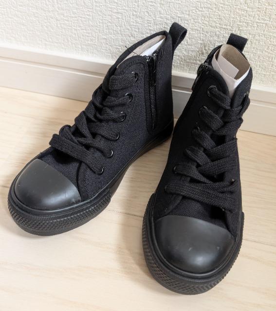 19cm★3E★幅広キッズハイカットスニーカー★子供靴★新品 < キッズ/ベビー  19cm★3E★幅広キッズハイカットスニーカー★子供靴★新品  < キッズ/ベビーの