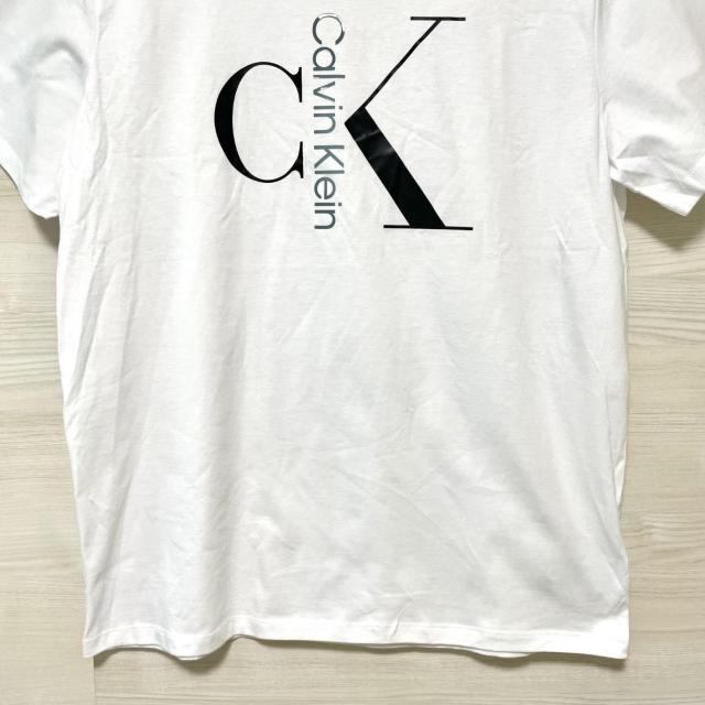 カルバンクライン Tシャツ M 半袖 プリント ロゴ コットン 白 ホワイト < 男性ファッション カルバンクライン Tシャツ M 半袖 プリント ロゴ コットン 白 ホワイト < 男性ファッションの
