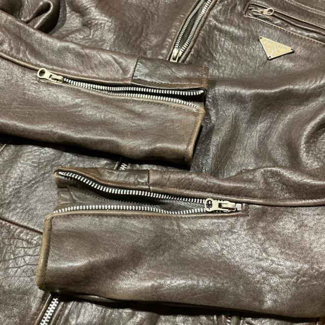 レア 正規品 ヴィンテージ プラダ レザーライダースジャケット ブラウン 34 良品 < ブランド レア 正規品 ヴィンテージ プラダ レザーライダースジャケット ブラウン 34 良品 < ブランドの