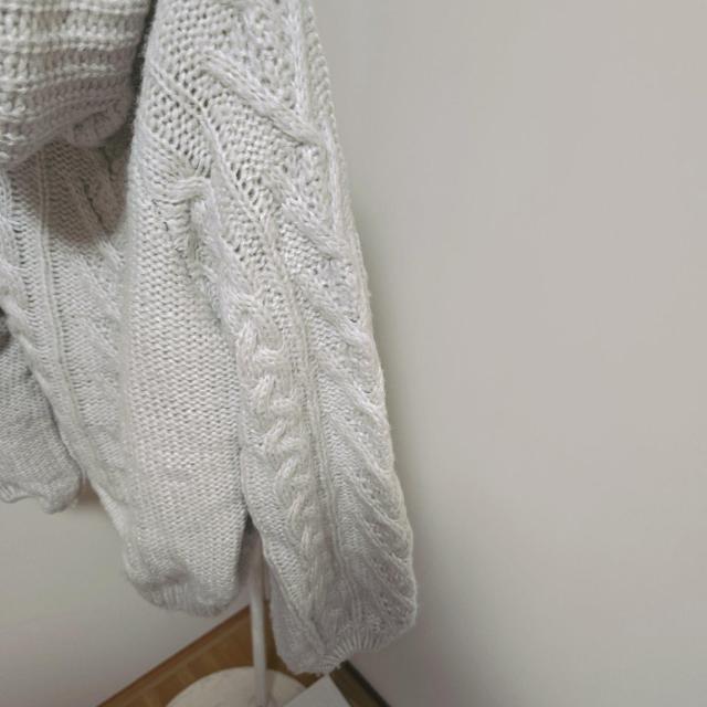 �^�[�g���l�b�N�j�b�g�Z�[�^�[ Luccica ���`�J �l�T�C�Y �O���[�@713 �� �u�����h�� 