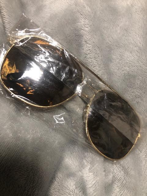 ���a����̃��g���ȃT���O���X�B �� �j���t�@�b�V������ 