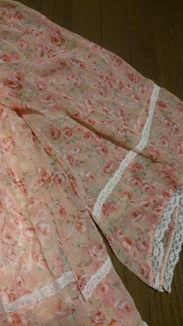 リズ系☆花柄シフォンチュニック☆ピンク☆新品☆激安 < 女性ファッション リズ系☆花柄シフォンチュニック☆ピンク☆新品☆激安 < 女性ファッションの