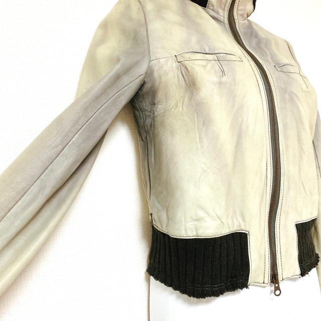 グレーレザーライダースジャケットコートアウター灰黒リブニット < 女性ファッション グレーレザーライダースジャケットコートアウター灰黒リブニット < 女性ファッションの