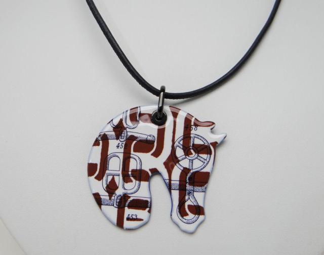 �G�����X �^�b�^�\�[�� PM �G�i���� �l�b�N���X �u���E���~�z���C�g�~�u���b�N�����i����������  �� �u�����h�� 