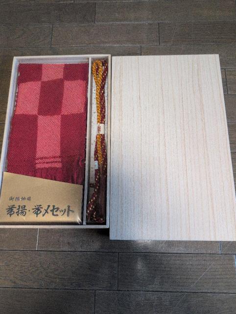未使用、木箱入り、振袖用、帯揚げ帯締めのセット < 女性ファッション  未使用、木箱入り、振袖用、帯揚げ帯締めのセット  < 女性ファッションの