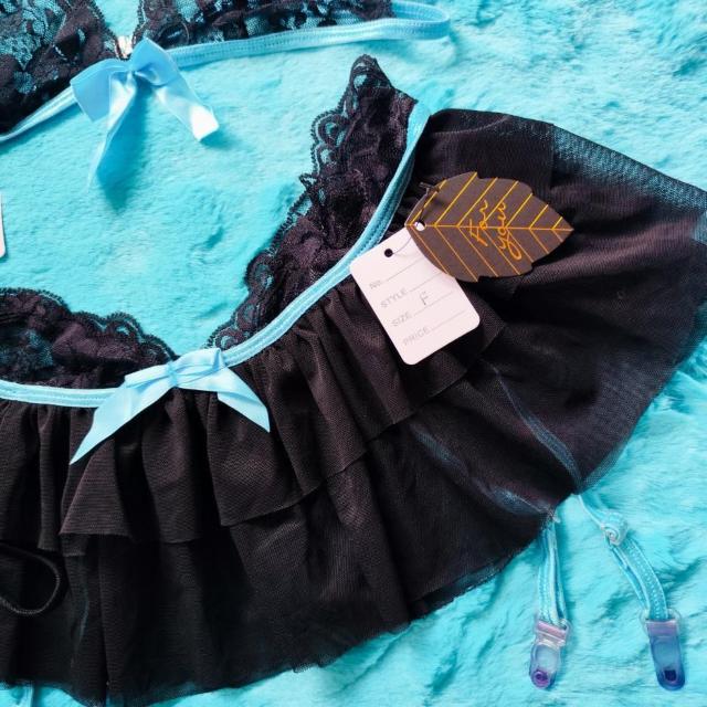 激エロ可愛ッ。。。ガーターベルト一体型ミニスカ付。。レースブラジャー&Tバック。。ランジェリーセット。。。 < 女性ファッション 激エロ可愛ッ。。。ガーターベルト一体型ミニスカ付。。レースブラジャー&Tバック。。ランジェリーセット。。。 < 女性ファッションの