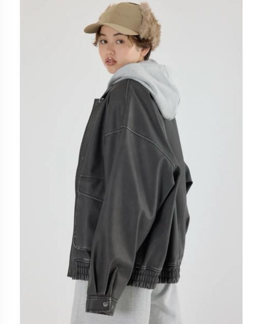 ロデオクラウンズ★ 【UNISEX】ヴィンテージフェイクレザーブルゾン(L) < ブランド ロデオクラウンズ★ 【UNISEX】ヴィンテージフェイクレザーブルゾン(L) < ブランドの