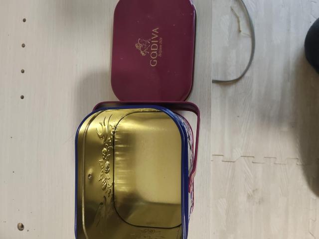 【限定品】ゴディバ 空き缶/2025バレンタイン 蓋付きバスケット缶/小物入れ < ホビー 【限定品】ゴディバ 空き缶/2025バレンタイン 蓋付きバスケット缶/小物入れ < ホビーの