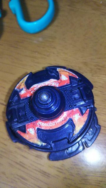 フラッシュ レオパルド2 ベイブレードプレイ用 < おもちゃ  フラッシュ レオパルド2 ベイブレードプレイ用 < おもちゃの