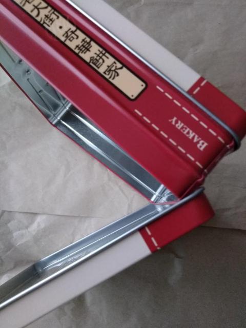 奇華餅家ケイワー ベーカリーKee Wah Bakery×香港海洋公園Ocean Park トランク缶 空き缶 < インテリア/ライフ  奇華餅家ケイワー ベーカリーKee Wah Bakery×香港海洋公園Ocean Park トランク缶 空き缶 < インテリア/ライフの