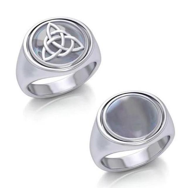 PS: Celtic Triquetra Flip Ring TRI151 < 女性アクセサリー/時計  PS: Celtic Triquetra Flip Ring TRI151  < 女性アクセサリー/時計の