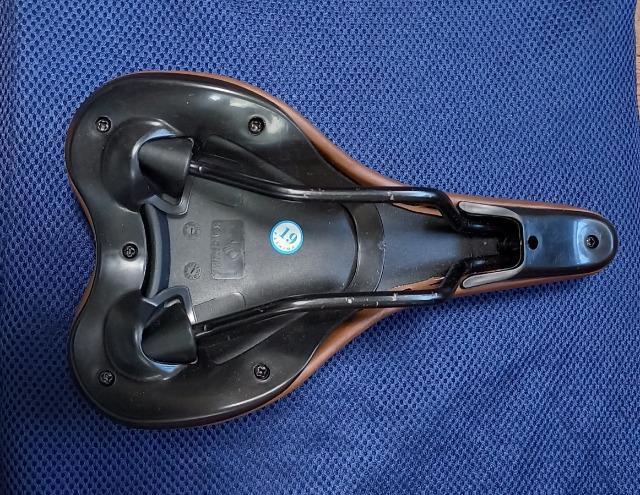 ロードバイク 自転車 サドル新車外し < レジャー/スポーツ ロードバイク 自転車 サドル新車外し < レジャー/スポーツの