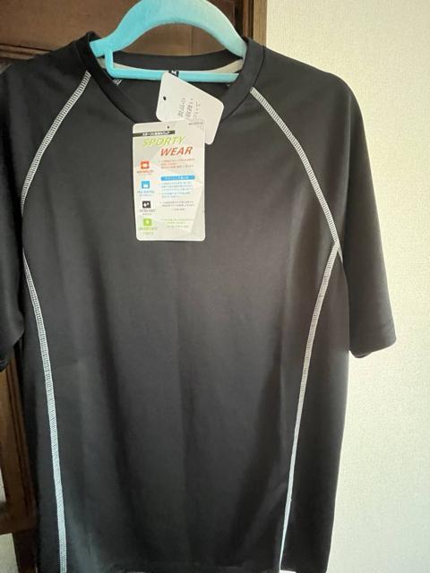 Mサイズ!高貴紳士的!ブラック色合い!スポーツに最適!ストレッチ!吸水速乾!再帰反射!抗菌防臭素材!サラッと半袖Tシャツ!新品! < 男性ファッション  Mサイズ!高貴紳士的!ブラック色合い!スポーツに最適!ストレッチ!吸水速乾!再帰反射!抗菌防臭素材!サラッと半袖Tシャツ!新品! < 男性ファッションの