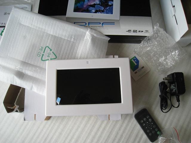 ☆ デジタルフォトフレーム  ☆ GAUDI  ☆ GHV−DF7Dシリーズ  ☆ 7型デジタル < 家電/AV  ☆ デジタルフォトフレーム  ☆ GAUDI  ☆ GHV−DF7Dシリーズ  ☆ 7型デジタル < 家電/AVの