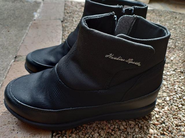 HAWKINS   SPORTS  hhn[tu[c QR.Tcm  قږgp  t@bV 