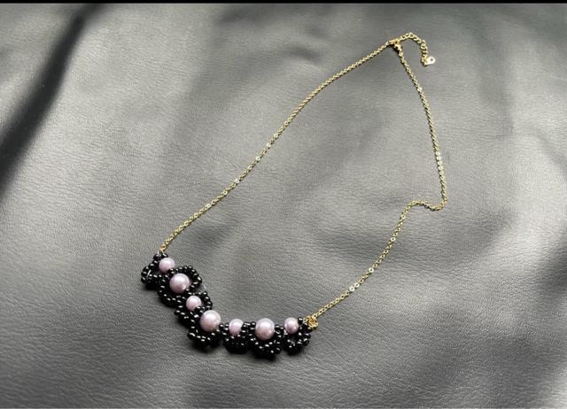 a7ビーズ編デザインネックレス < 女性アクセサリー/時計 a7ビーズ編デザインネックレス < 女性アクセサリー/時計の