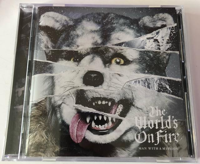 《MAN WITH A MISSION》THE WORLD’S ON FIRE マンウィズアミッション メロコア ロック パンク < タレントグッズ  《MAN WITH A MISSION》THE WORLD’S ON FIRE マンウィズアミッション メロコア ロック パンク  < タレントグッズの