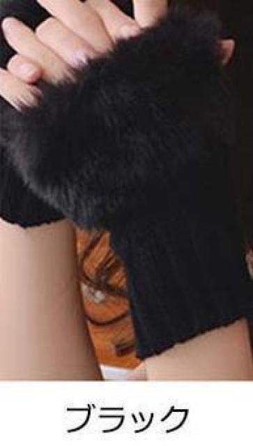 ★大人気!!★指なしショートファーグローブ★BK < 女性ファッション  ★大人気!!★指なしショートファーグローブ★BK  < 女性ファッションの