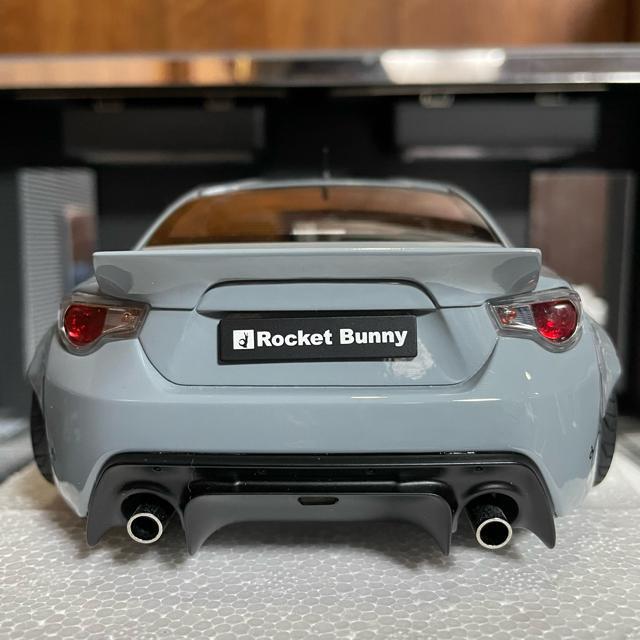 未展示品 オートアート1/18 ロケットバニー 86(コンクリート・グレー/ブラック・ホイール) < ホビー  未展示品 オートアート1/18 ロケットバニー 86(コンクリート・グレー/ブラック・ホイール) < ホビーの