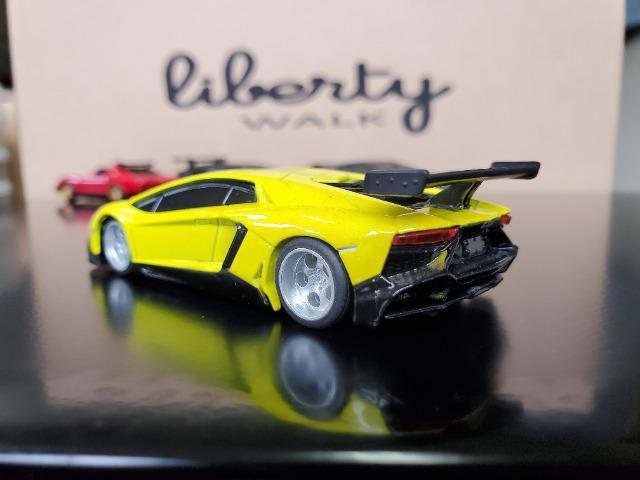 UCC スーパーカー ランボルギーニ 1/64 ミニカー改造 B < ホビー UCC スーパーカー ランボルギーニ 1/64 ミニカー改造 B < ホビーの