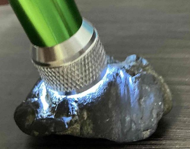 激安800円スタート!「ワイヤー作家」や「ジュエリー作家」の素材に阿波隕石(メテオライト)原石 < インテリア/ライフ  激安800円スタート!「ワイヤー作家」や「ジュエリー作家」の素材に阿波隕石(メテオライト)原石 < インテリア/ライフの