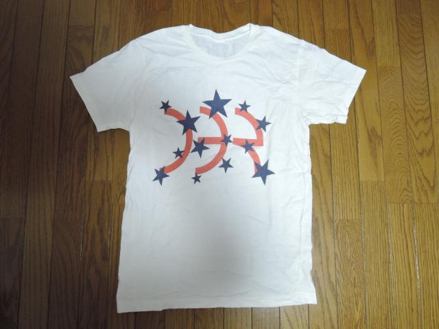 M THANK YOU FRIENDS エム Tシャツ XS 白 コラボモデル ☆星柄 TMT < ブランド M THANK YOU FRIENDS エム Tシャツ XS 白 コラボモデル ☆星柄 TMT < ブランドの