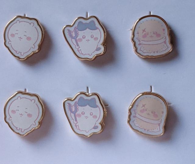 ちいかわ ピアスケースセット(ちいかわ ハチワレ ラッコ) < アニメ/コミック/キャラクター  ちいかわ ピアスケースセット(ちいかわ ハチワレ ラッコ) < アニメ/コミック/キャラクターの