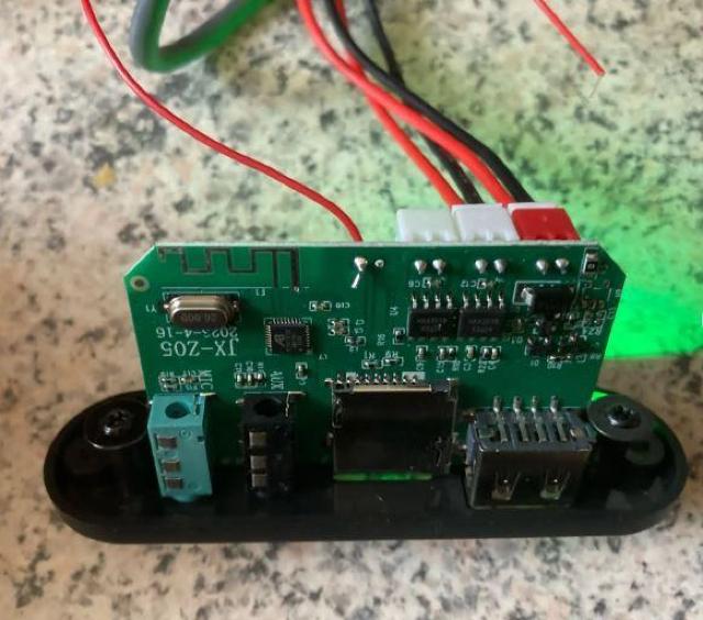 DIY MP3 デコーダーボード DC5V 1A 6W アンプ内蔵 Bluetooth 5.0 ブルートゥース 3.5mm < 自動車/バイク DIY MP3 デコーダーボード DC5V 1A 6W アンプ内蔵 Bluetooth 5.0 ブルートゥース 3.5mm < 自動車/バイク